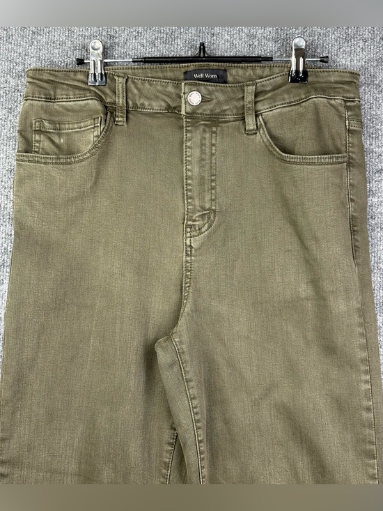 Well Worn Denim - Well Worn Women’s Sz 12 Olive Green Stretch high rise Straight Jeans 28” Inseam